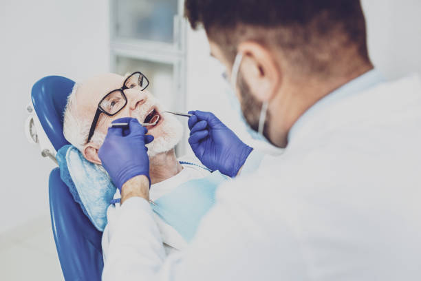 Best Emergency Tooth Extraction in Kensington Park, FL